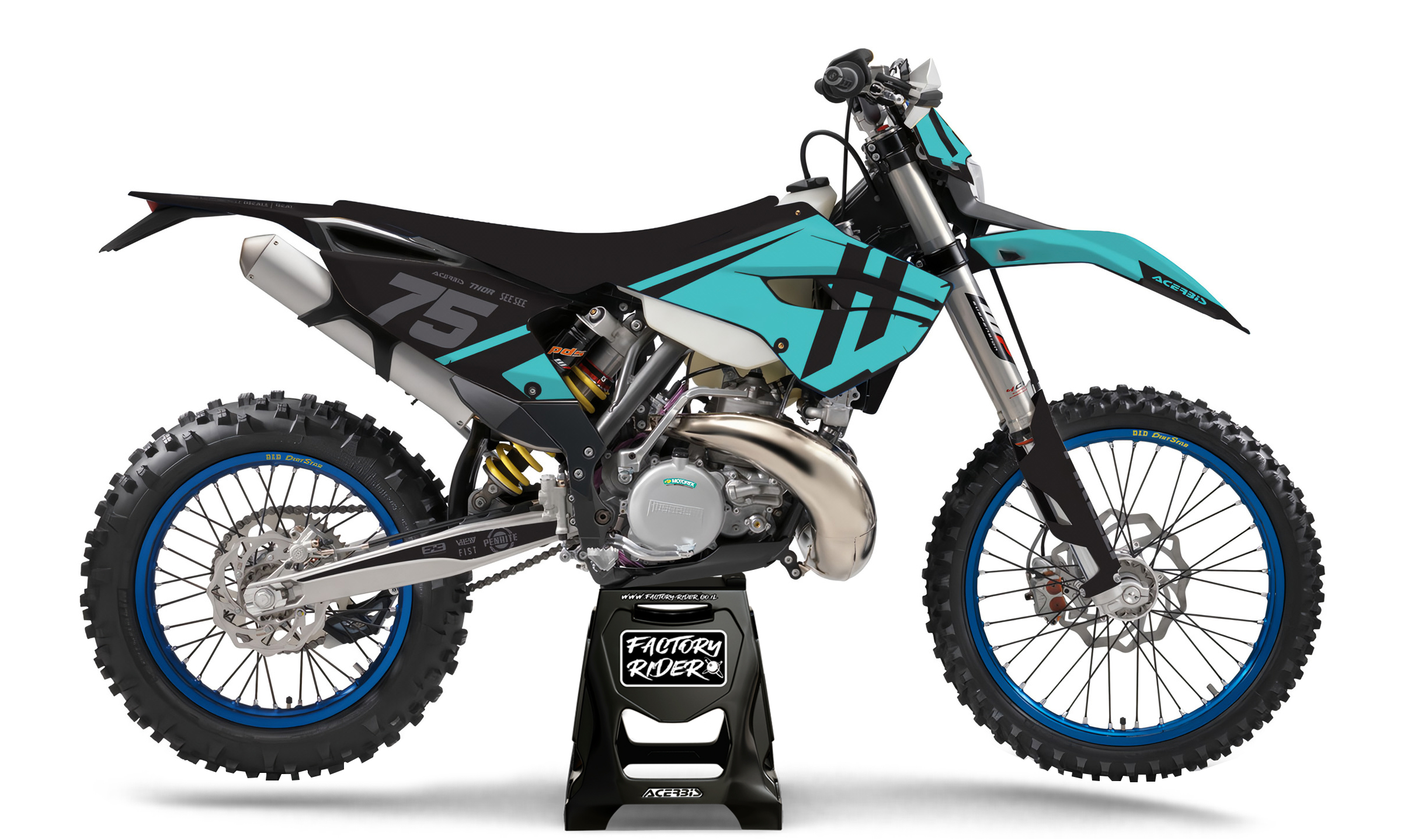 Pluck – factory Rider